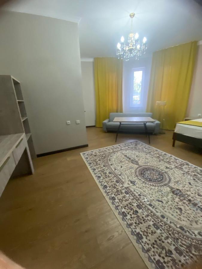 Green Town Hotel Шымкент Экстерьер фото