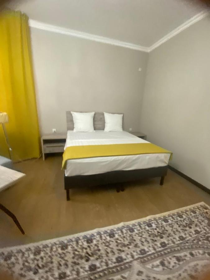 Green Town Hotel Шымкент Экстерьер фото